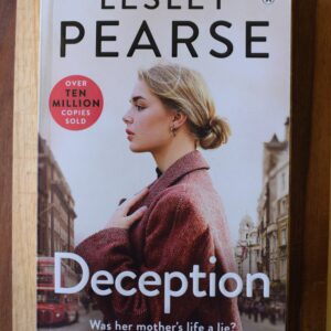 Lesley Pearse - Deception