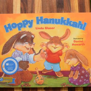 Linda Glaser - Hoppy Hanukkah!
