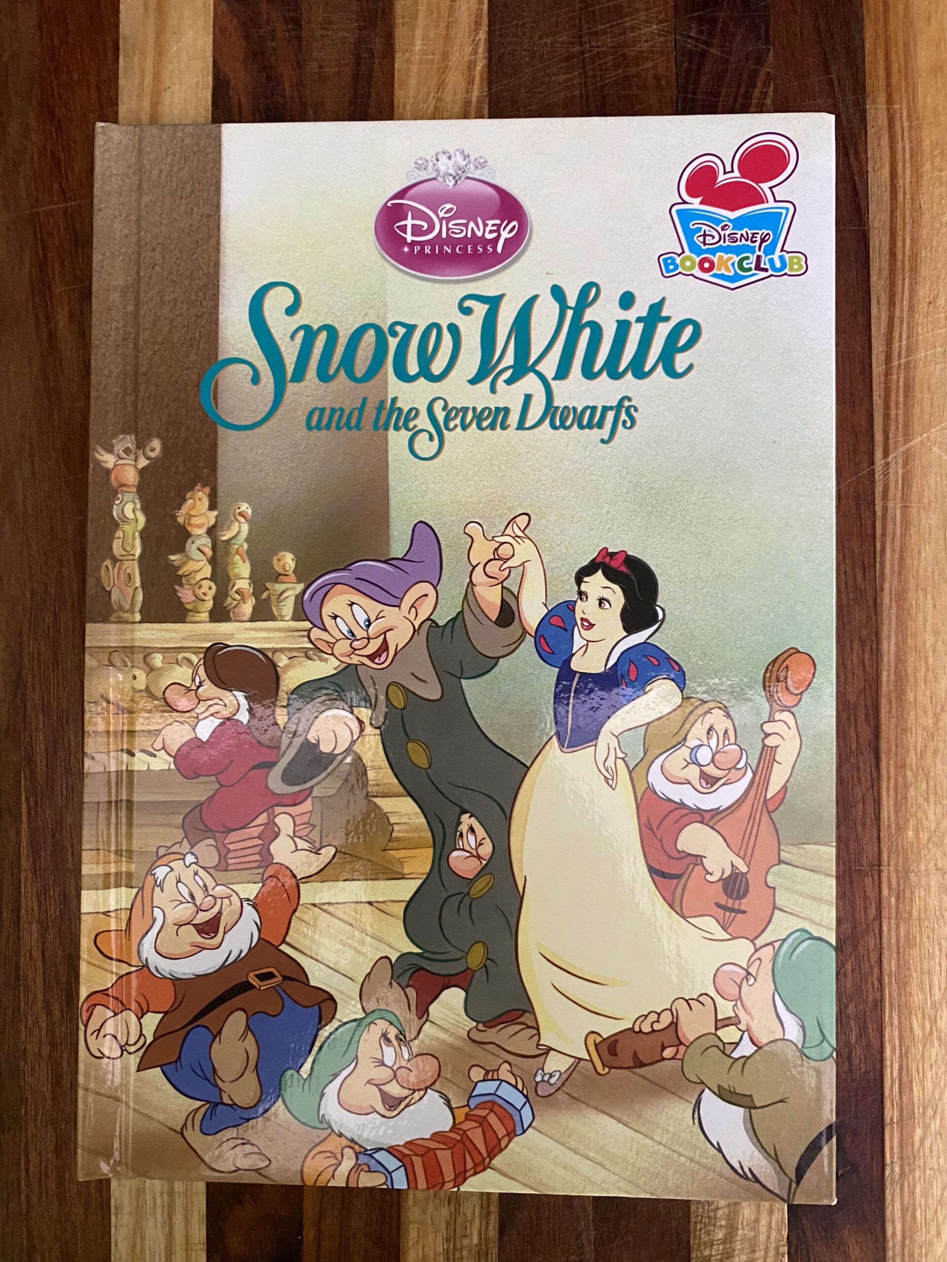 Disney - Snow White and the Seven Dwarfs