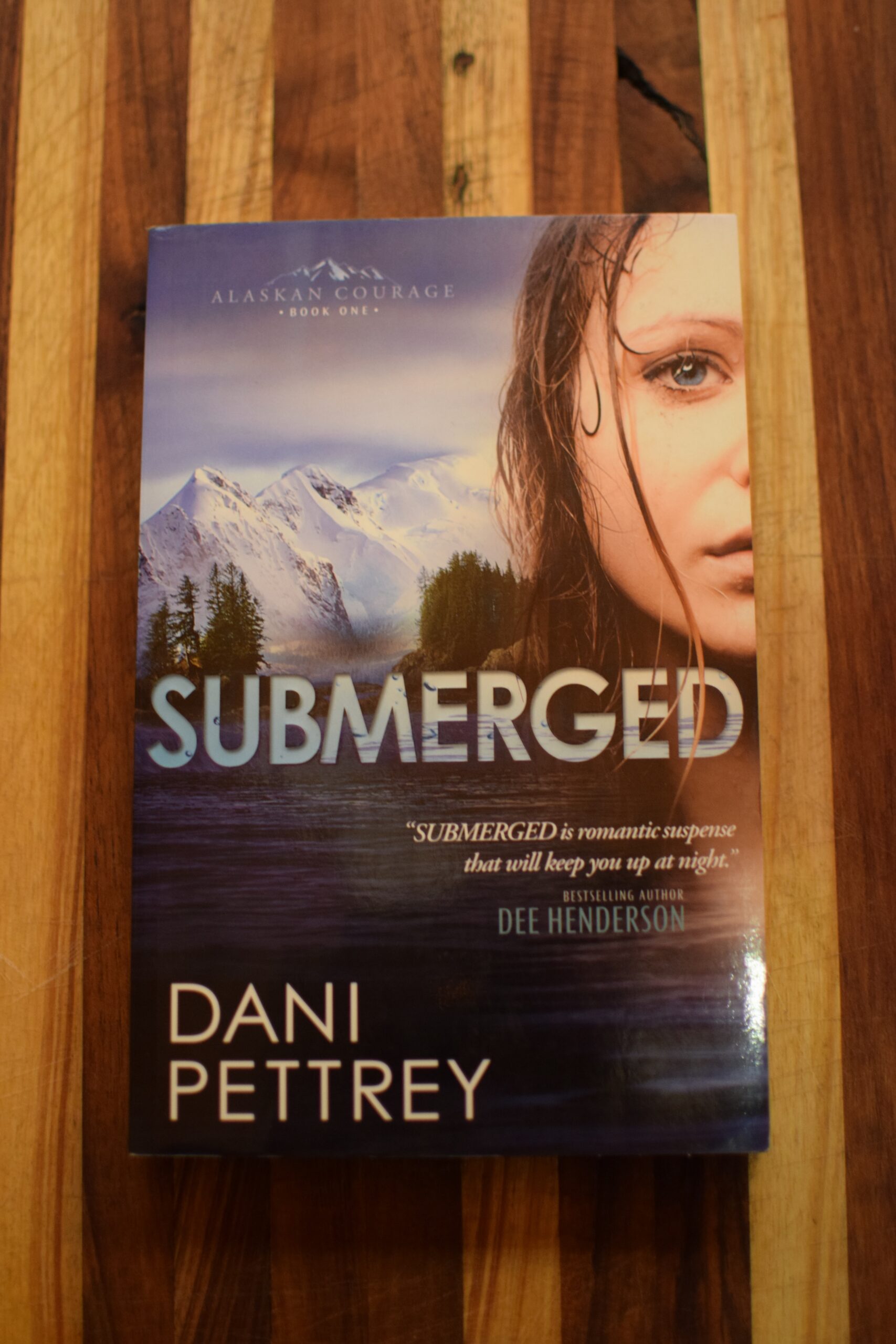 Dani Pettrey - Submerge
